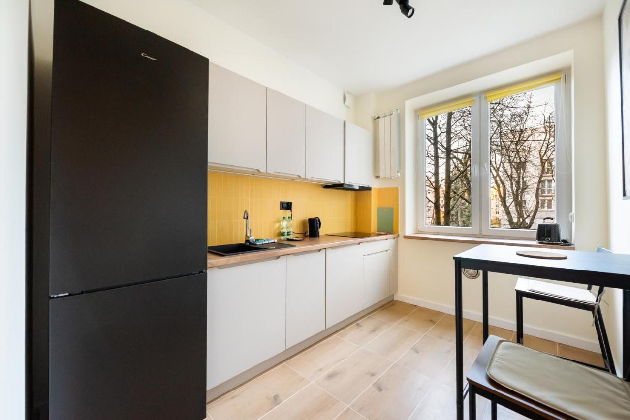Ochota Sunny Apartment Βαρσοβία Εξωτερικό φωτογραφία