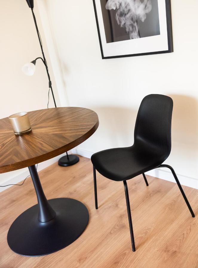 Ochota Sunny Apartment Βαρσοβία Εξωτερικό φωτογραφία